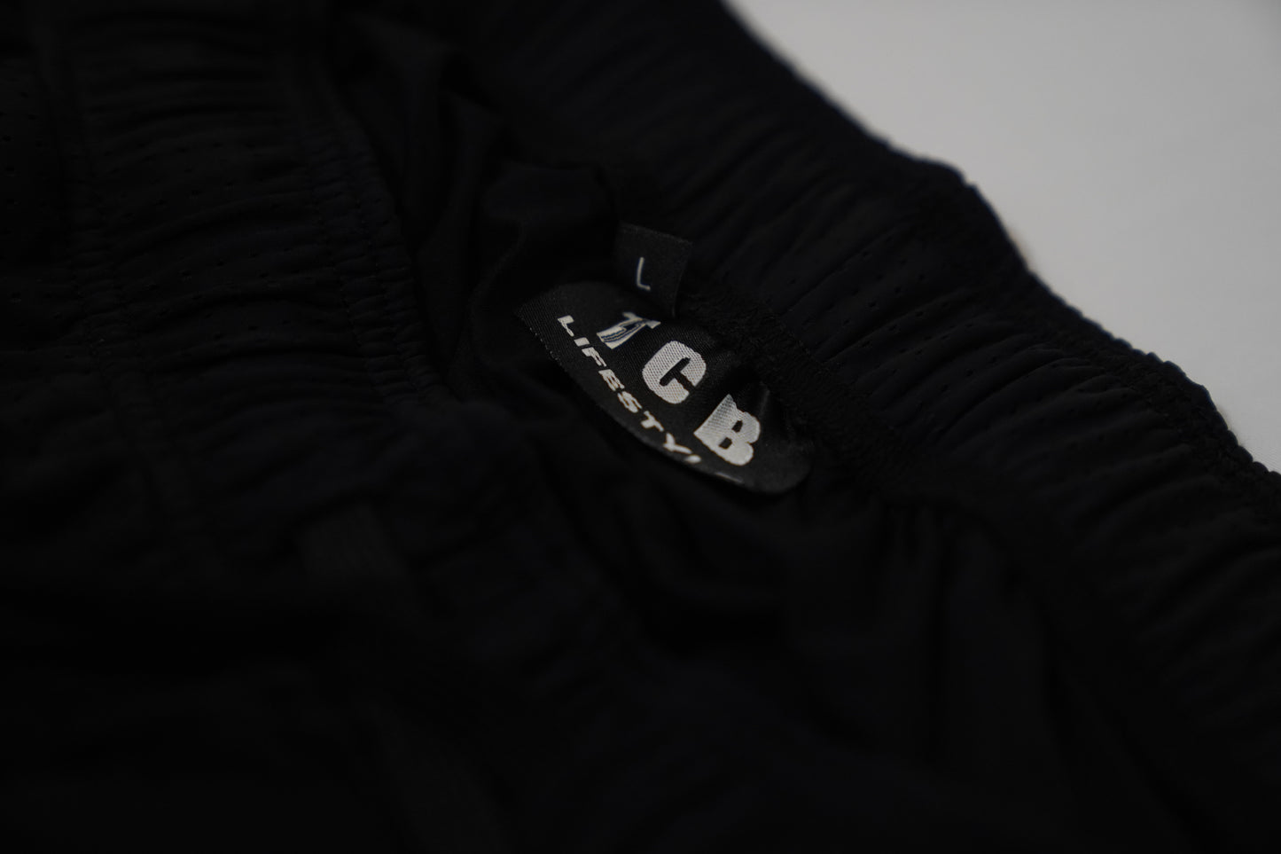 SIGNATURE PERFORMANCE SHORTS