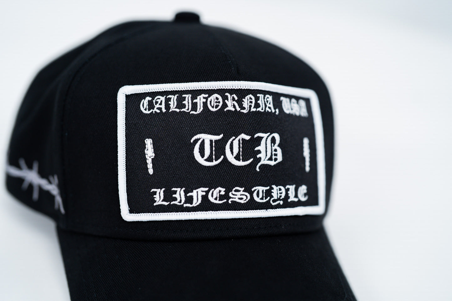 BLACK BARBED HAT