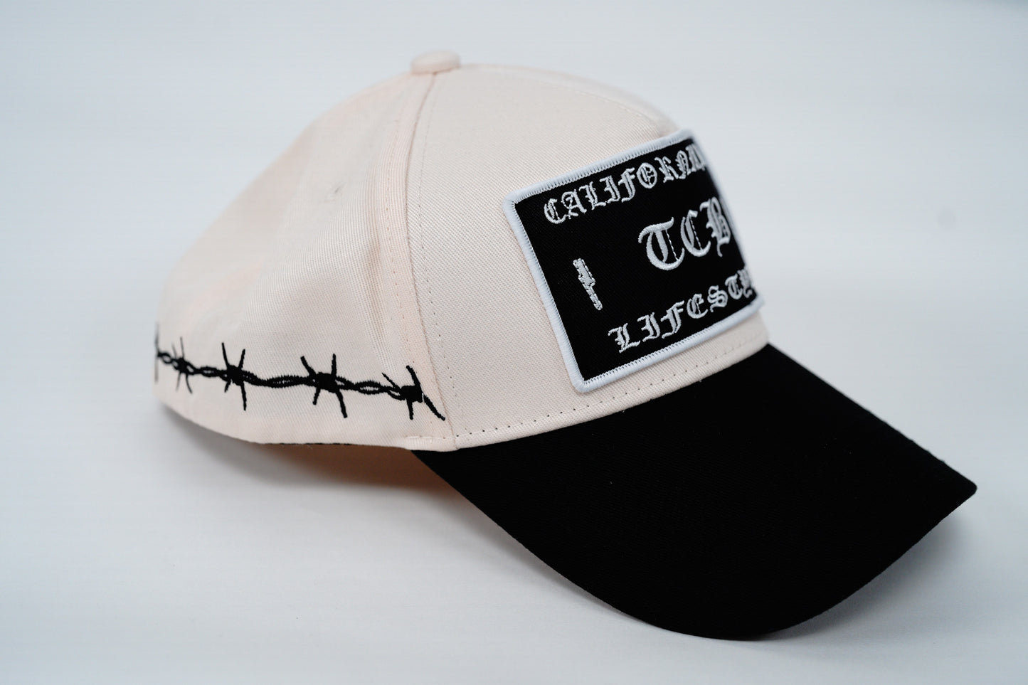 OFF-WHITE BARBED HAT
